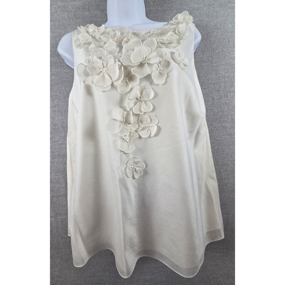 ELLEN TRACY Sleeveless Blouse 8 Ivory‎ Lined Flower Applique Old Money Career